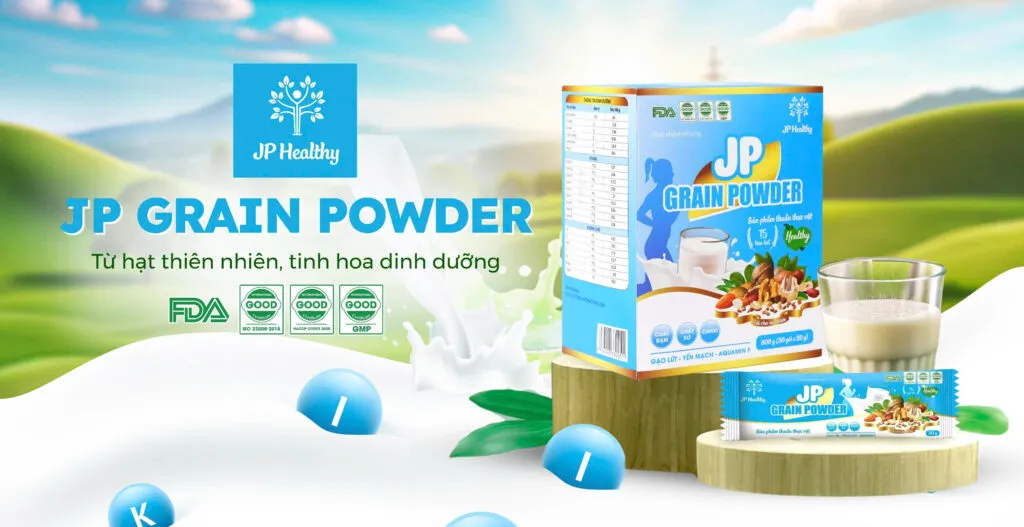 Hộp sữa hạt JP Grain Powder đặt trên bàn gỗ, bên cạnh các loại hạt và gạo lứt.
