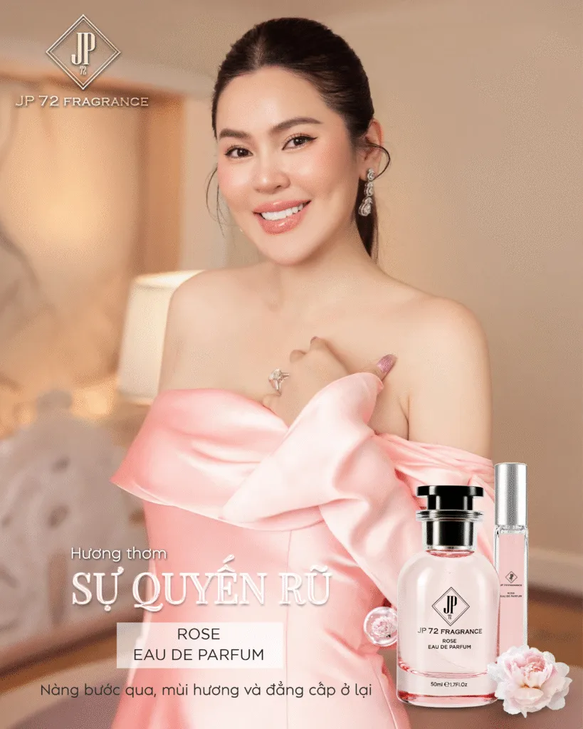 Với nốt hoa hồng Pháp ngọt ngào và hổ phách ấm áp, Rose Eau de Parfum là quà tặng 20.10 hoàn hảo gửi đến người phụ nữ dịu dàng và sâu sắc.